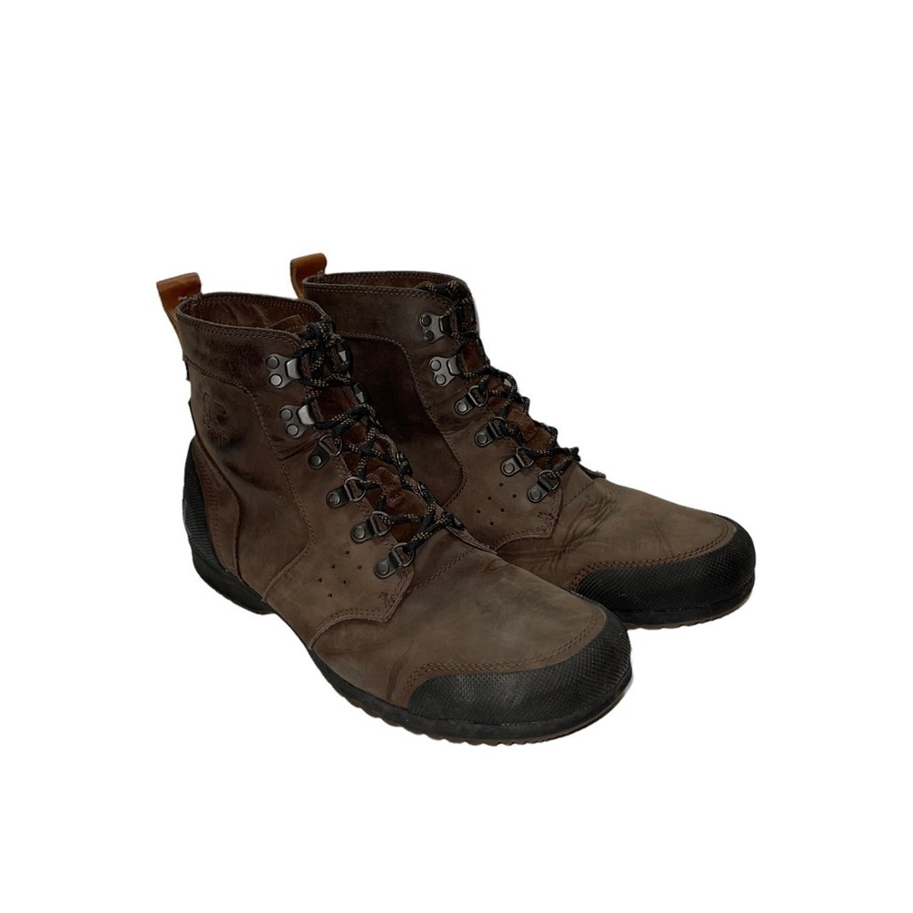 Sorel Man Shoes Size 11.5!